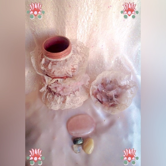 Hand Crafted The Burlesque Dancer Gypsy Jar Shabby Chic - Picture 6 of 8